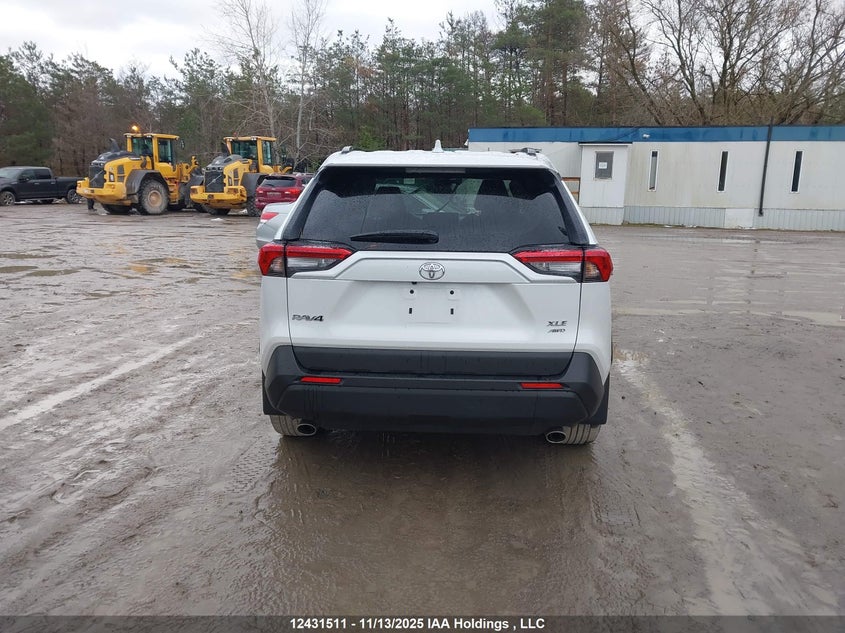 2T3R1RFV0RW432706 2024 TOYOTA RAV 4 photo no. 16