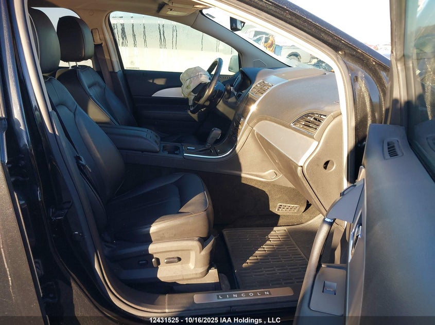 2LMDJ8JK0DBL05080 2013 LINCOLN MKX photo no. 5