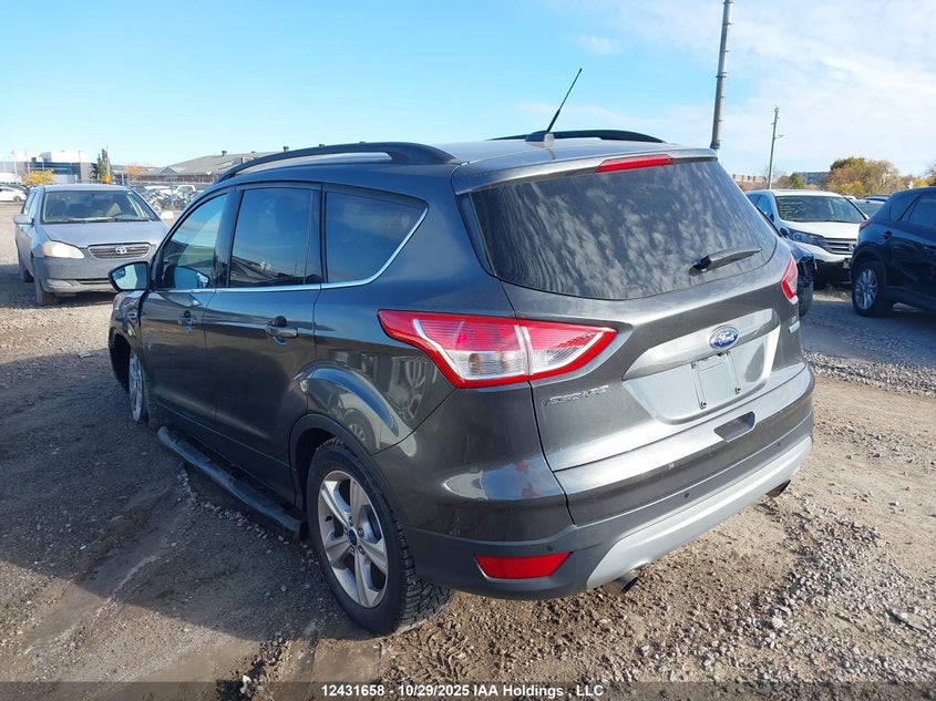 1FMCU0GX8FUC15868 2015 FORD ESCAPE photo no. 3