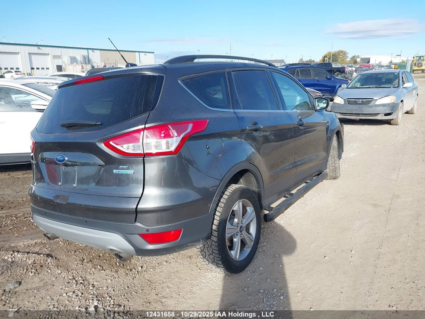 1FMCU0GX8FUC15868 2015 FORD ESCAPE photo no. 4