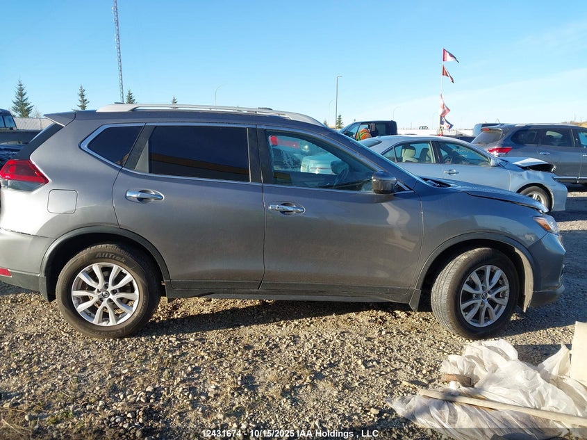 5N1AT2MV0JC740091 2018 NISSAN ROGUE photo no. 13