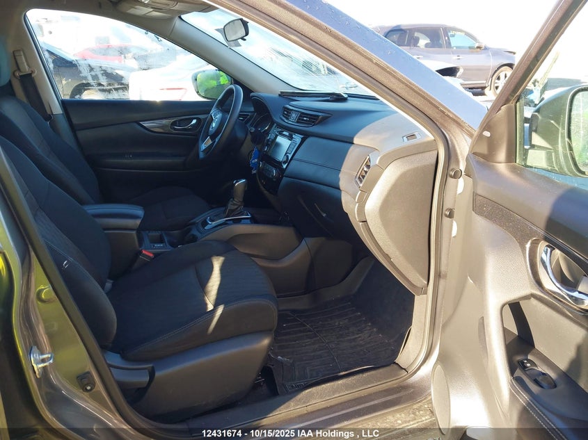 5N1AT2MV0JC740091 2018 NISSAN ROGUE photo no. 5