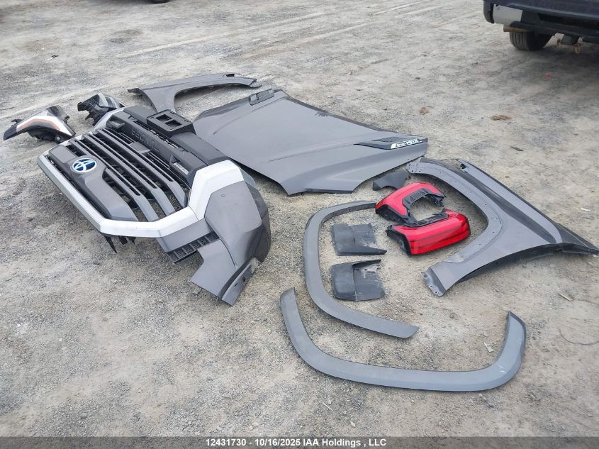 2022 Toyota Tundra Crewmax Limited/Crewmax Trd Pro VIN: 5TFJC5DB0NX012118 Lot: 12431730