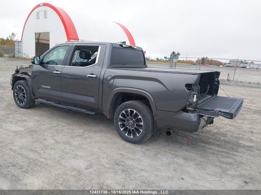 5TFJC5DB0NX012118 2022 TOYOTA TUNDRA photo no. 3