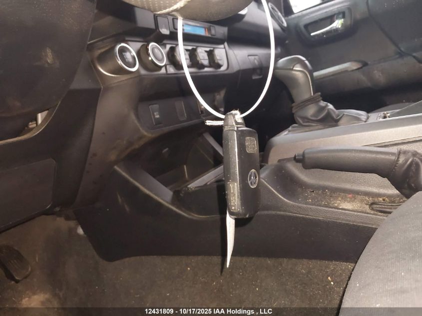 2019 Toyota Tacoma Access Cab/Sr/Sr5/Trd Sport/Trd Off Road VIN: 5TFSZ5AN8KX200592 Lot: 12431809