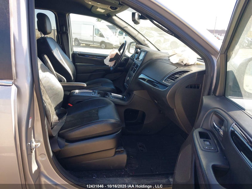 2C4RDGCGXKR806885 2019 DODGE CARAVAN photo no. 5