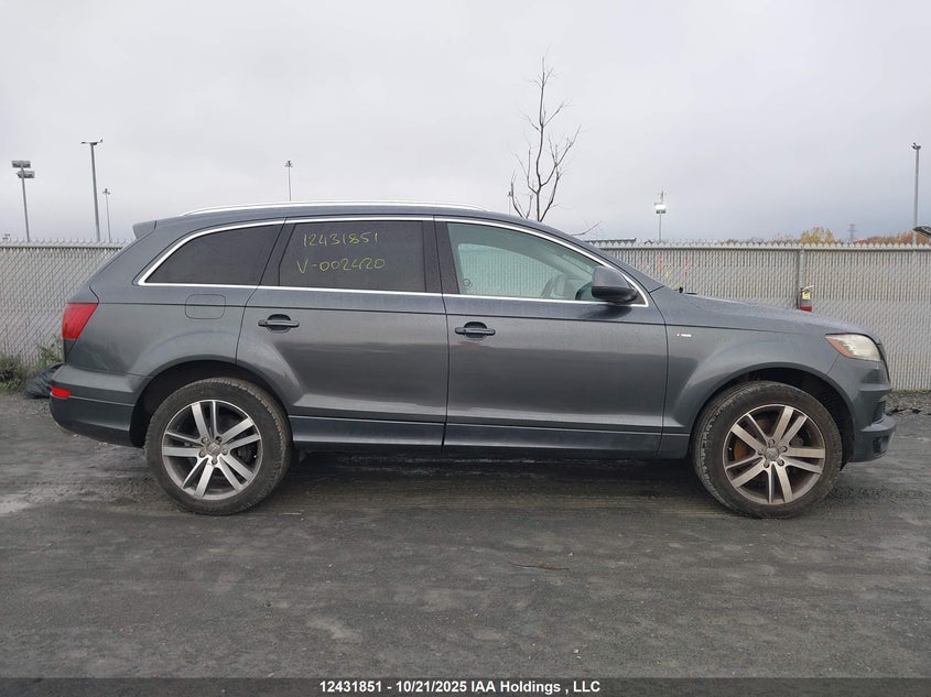 WA1MMCFE8BD002420 2011 AUDI Q7 photo no. 14