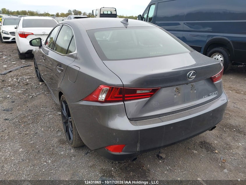 JTHCF1D28F5026286 2015 LEXUS IS photo no. 3