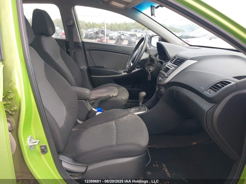 2014 Hyundai Accent Gl VIN: KMHCT5AE9EU196270 Lot: 12389681X