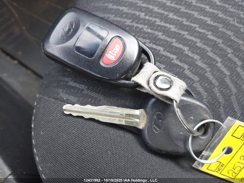 5NPDH4AE3FH632661 2015 HYUNDAI ELANTRA photo no. 11