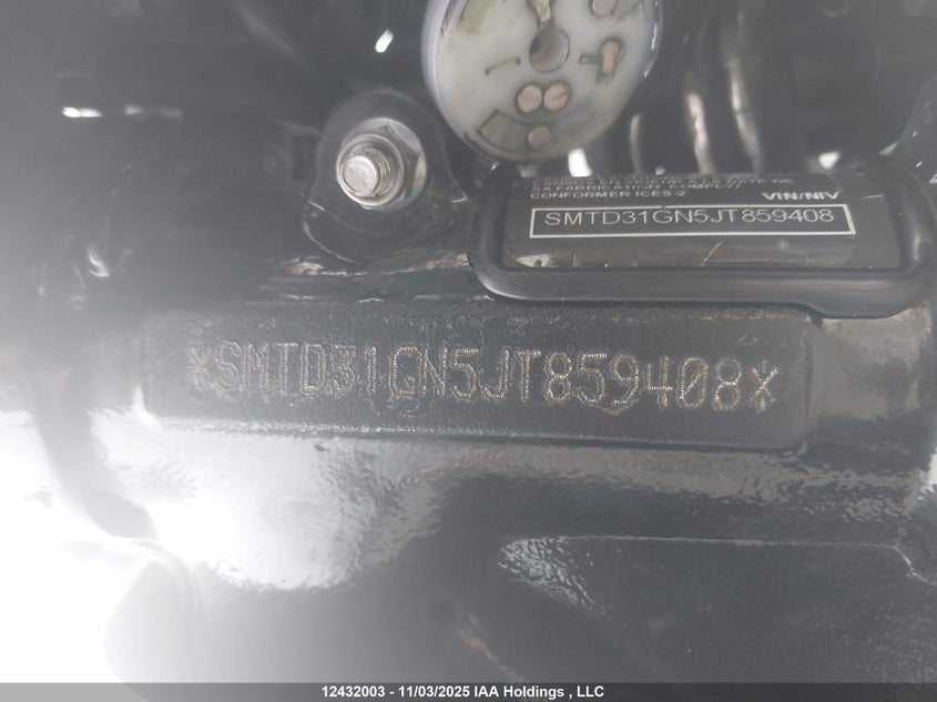 SMTD31GN5JT859408 2018   photo no. 10