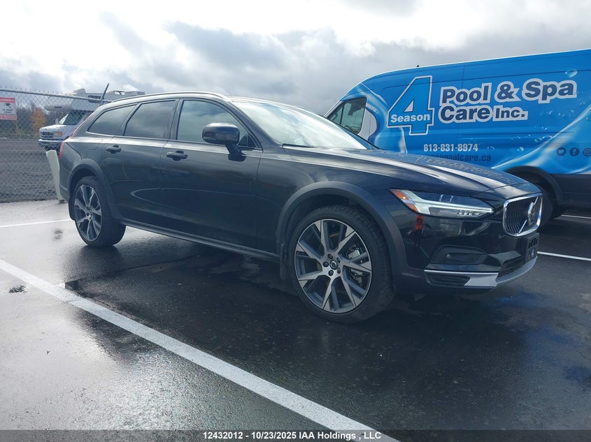 YV4062NL5T1206259 2026 VOLVO V90 CROSS COUNTRY photo no. 1