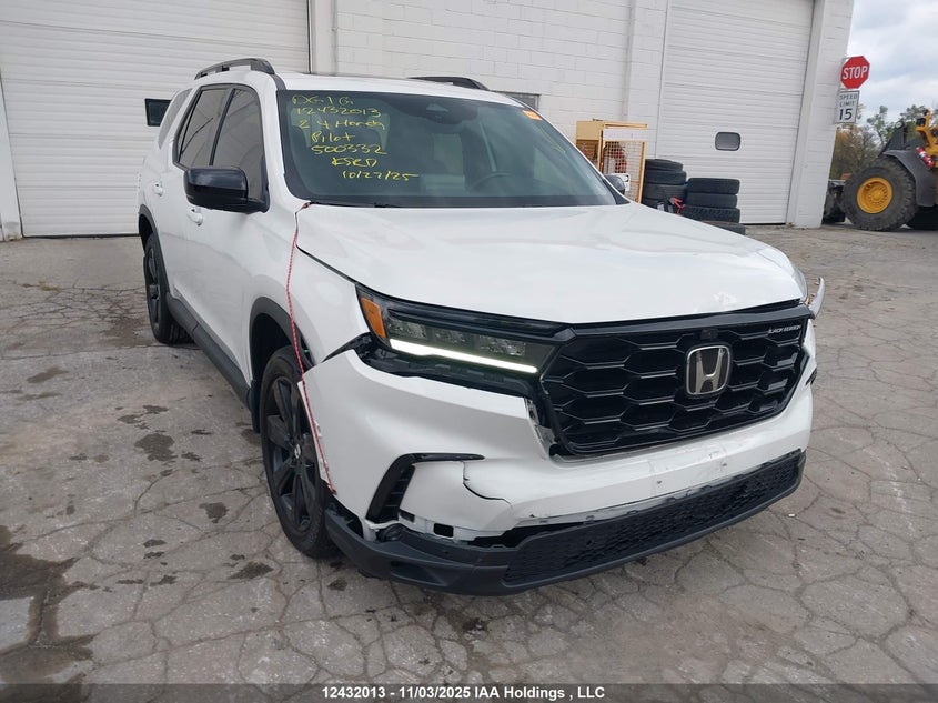 5FNYG1H87RB500332 2024 HONDA PILOT photo no. 3