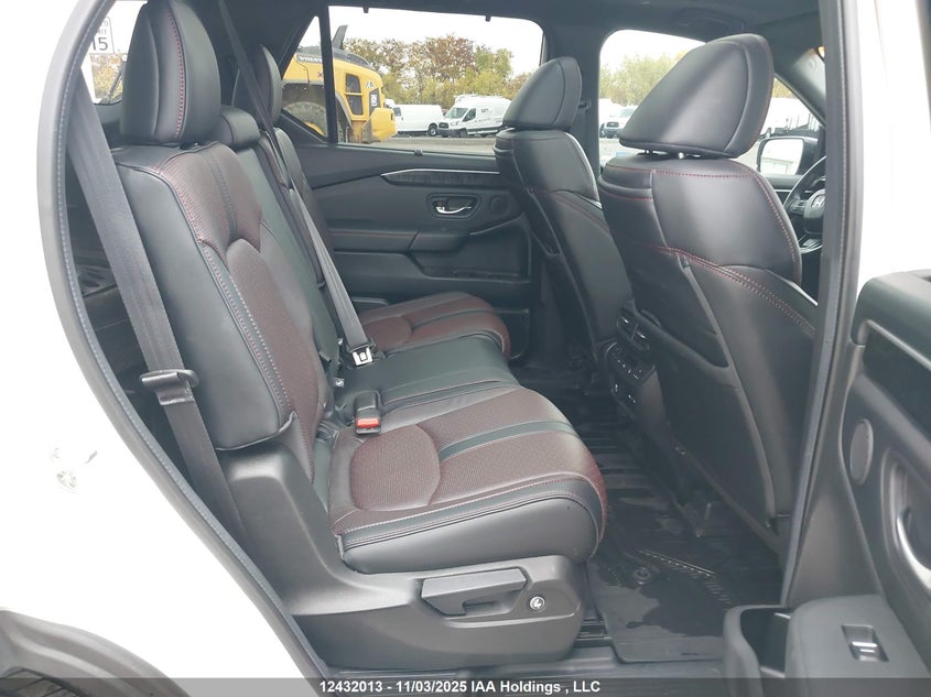 5FNYG1H87RB500332 2024 HONDA PILOT photo no. 8