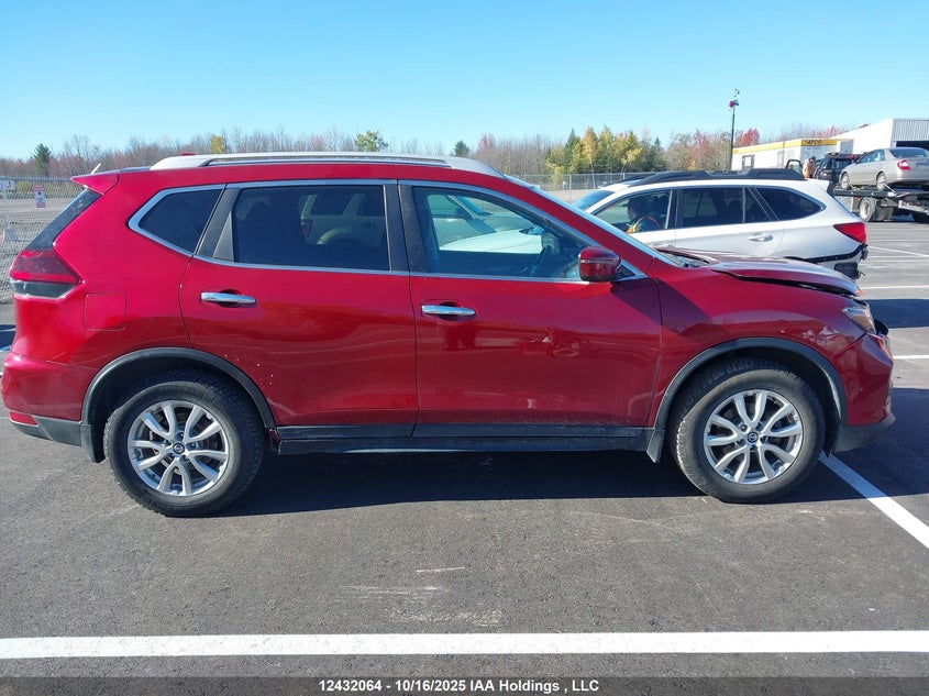 5N1AT2MT1LC810375 2020 NISSAN ROGUE photo no. 13