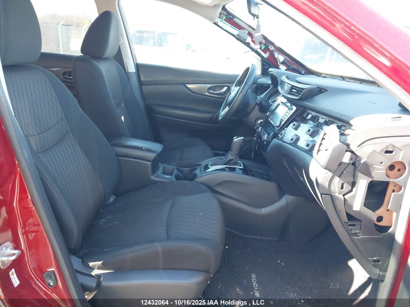 5N1AT2MT1LC810375 2020 NISSAN ROGUE photo no. 5