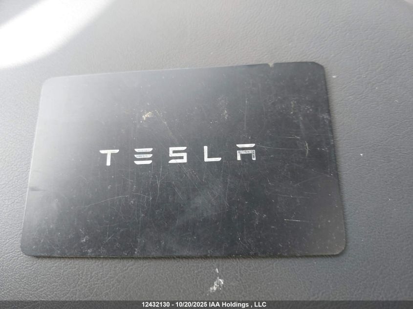 2024 Tesla Model Y VIN: LRWYGDEE1RC630645 Lot: 12432130