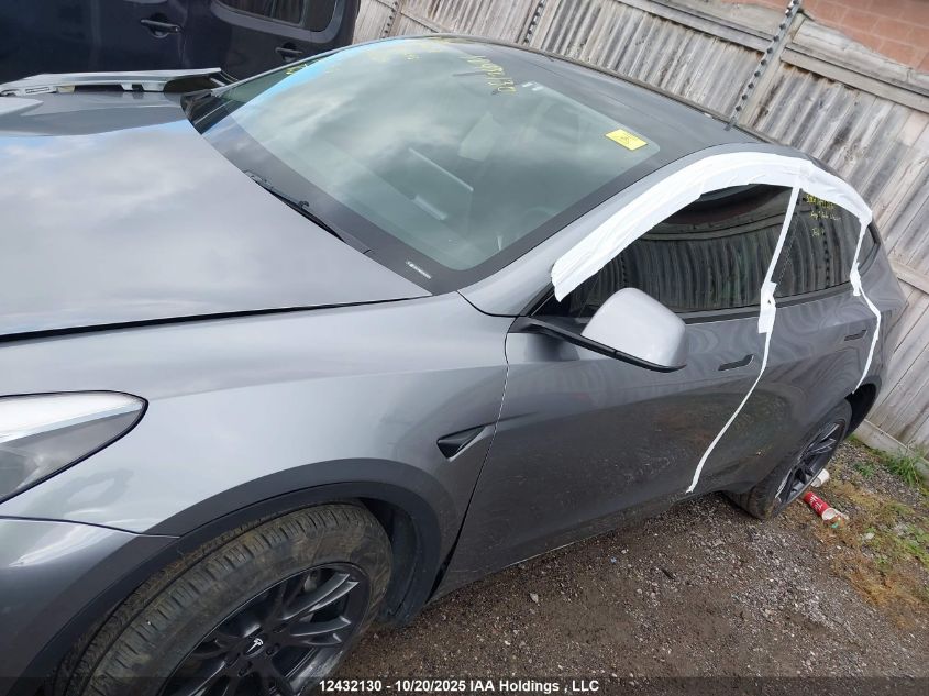 2024 Tesla Model Y VIN: LRWYGDEE1RC630645 Lot: 12432130