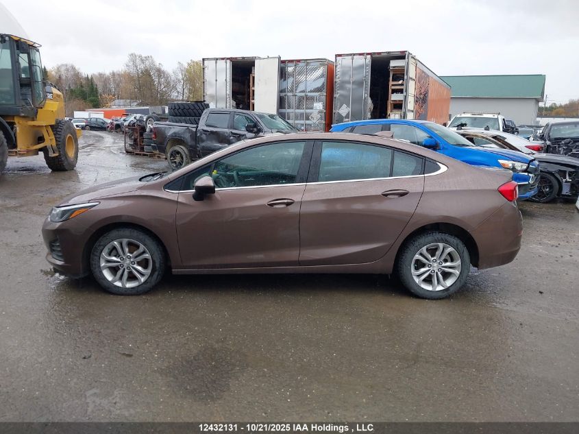 2019 Chevrolet Cruze Lt VIN: 1G1BE5SM7K7111882 Lot: 12432131