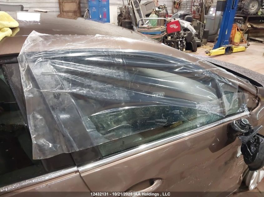 2019 Chevrolet Cruze Lt VIN: 1G1BE5SM7K7111882 Lot: 12432131