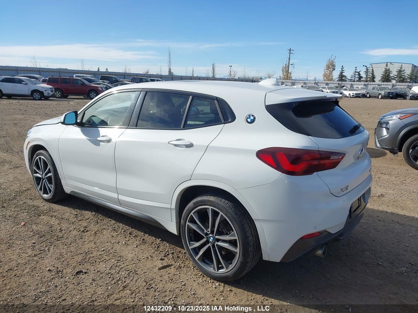 WBXYJ1C07N5T47727 2022 BMW X2 photo no. 3