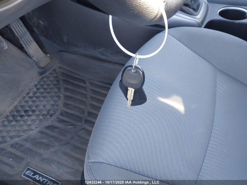 2014 Hyundai Elantra VIN: 5NPDH4AEXEH526562 Lot: 12432246