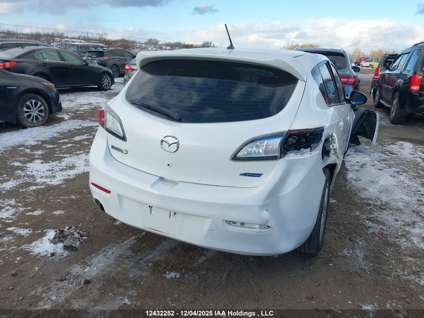 JM1BL1L76D1839259 2013 MAZDA 3 photo no. 4