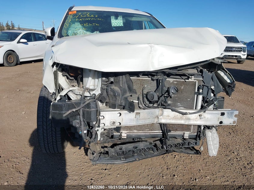 2017 Nissan Pathfinder Platinum/S/Sl/Sv VIN: 5N1DR2MM2HC608656 Lot: 12432260