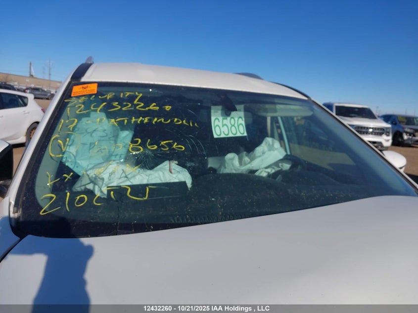 2017 Nissan Pathfinder Platinum/S/Sl/Sv VIN: 5N1DR2MM2HC608656 Lot: 12432260