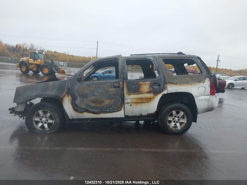 2008 GMC Yukon Sle/Slt VIN: 1GKFK13028J198385 Lot: 12432310