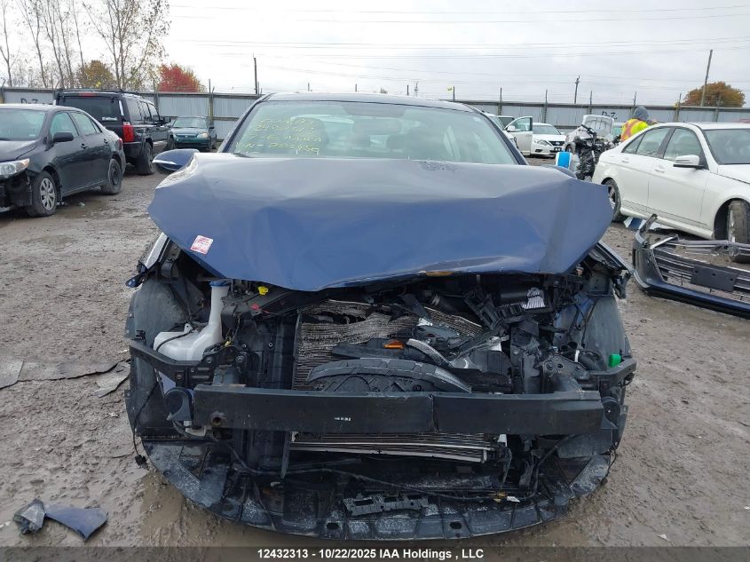 2017 Hyundai Elantra Limited VIN: KMHD84LF8HU255450 Lot: 12432313