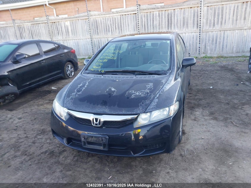 2010 Honda Civic Dx-G VIN: 2HGFA1F41AH000207 Lot: 12432391