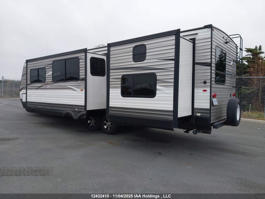 1UJBJ0BT0J1TR0526 2018   photo no. 3