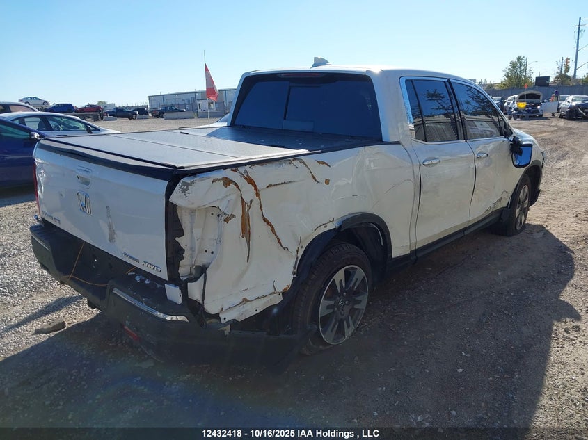 5FPYK3F72HB506856 2017 HONDA RIDGELINE photo no. 4