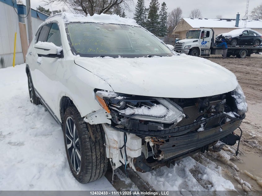 5N1AT2MV8HC757621 2017 NISSAN ROGUE photo no. 6