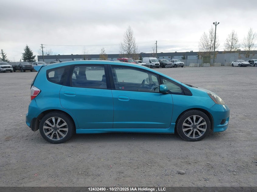 LUCGE8H74E3002903 2014 HONDA FIT photo no. 14