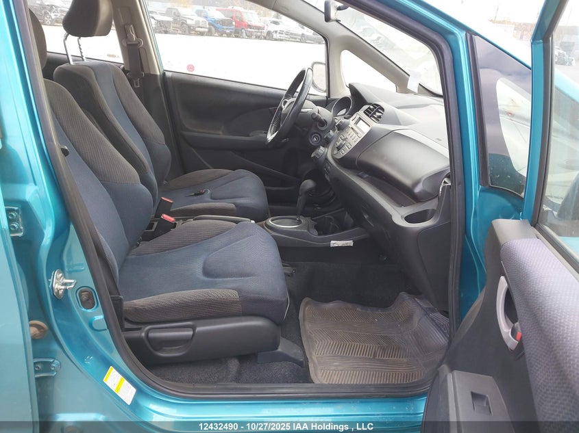 LUCGE8H74E3002903 2014 HONDA FIT photo no. 5