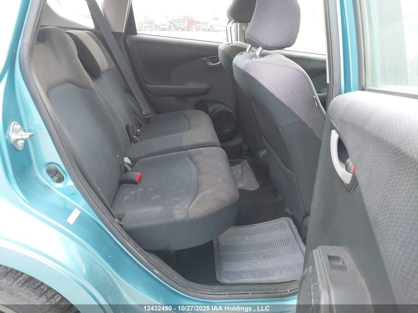 LUCGE8H74E3002903 2014 HONDA FIT photo no. 8