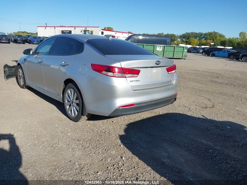 5XXGT4L36JG181334 2018 KIA OPTIMA photo no. 3