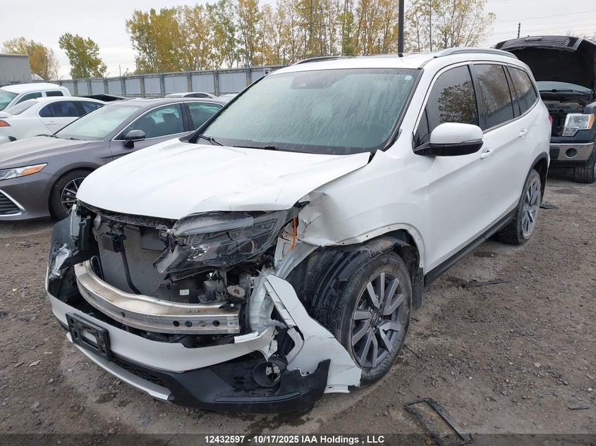 5FNYF6H75LB503924 2020 HONDA PILOT photo no. 2