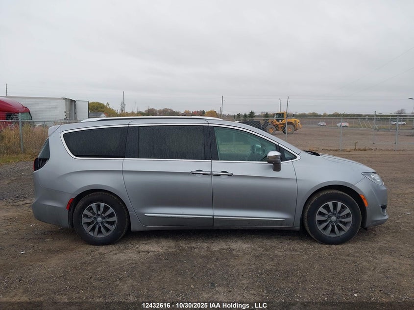 2C4RC1N75KR614044 2019 CHRYSLER PACIFICA photo no. 13