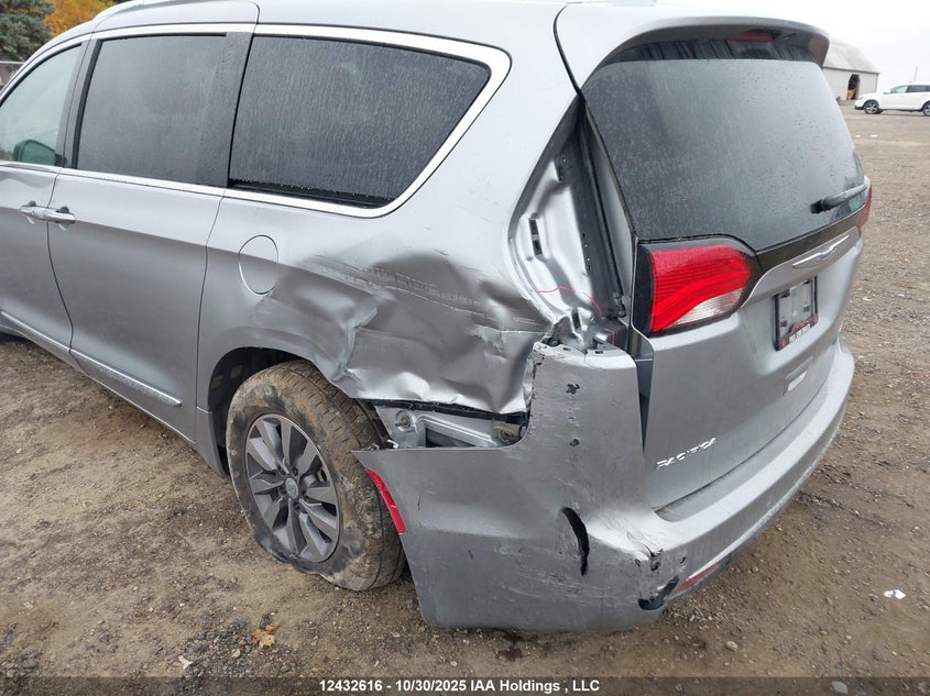 2C4RC1N75KR614044 2019 CHRYSLER PACIFICA photo no. 6