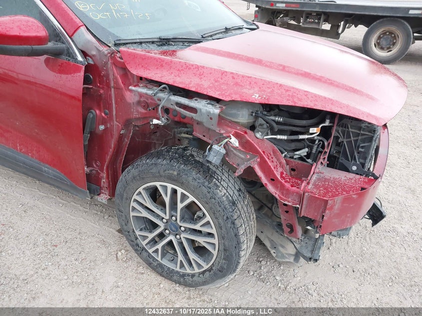 1FMCU9H90LUA02784 2020 FORD ESCAPE photo no. 19