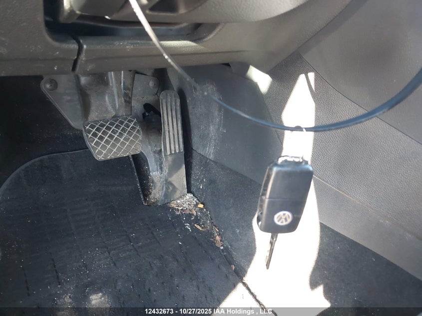 2010 Volkswagen Golf VIN: WVWDA7AJ9AW112082 Lot: 12432673