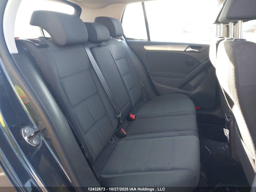 2010 Volkswagen Golf VIN: WVWDA7AJ9AW112082 Lot: 12432673