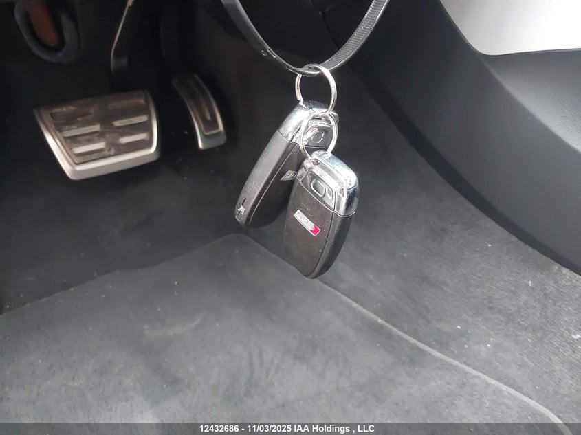 2017 Audi Sq5 Technik VIN: WA1LCAFP7HA022110 Lot: 12432686