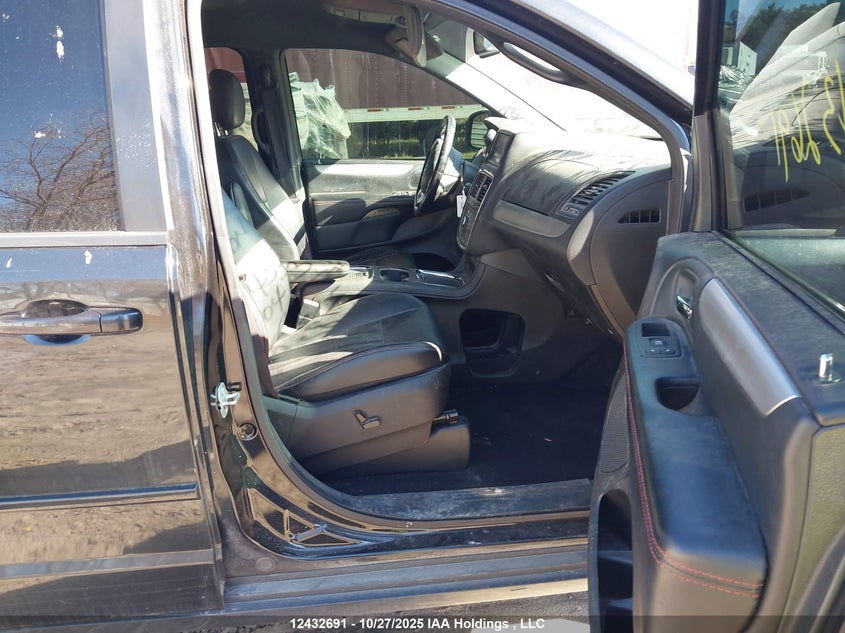 2C4RDGEG7GR204739 2016 DODGE CARAVAN photo no. 5