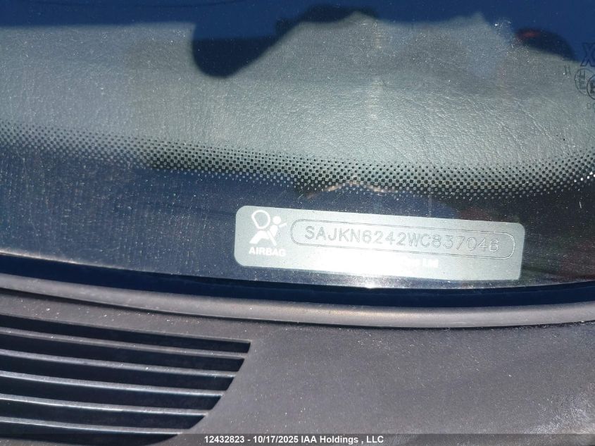 1998 Jaguar Vandenplas VIN: SAJKN6242WC837046 Lot: 12432823