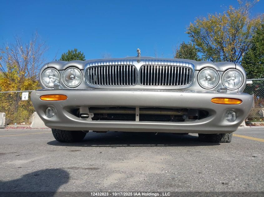 1998 Jaguar Vandenplas VIN: SAJKN6242WC837046 Lot: 12432823