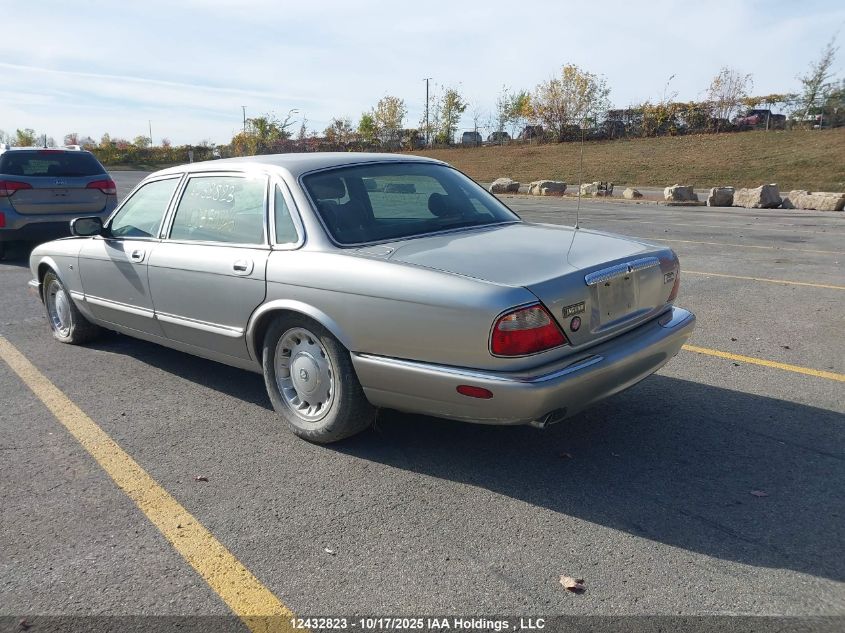 1998 Jaguar Vandenplas VIN: SAJKN6242WC837046 Lot: 12432823